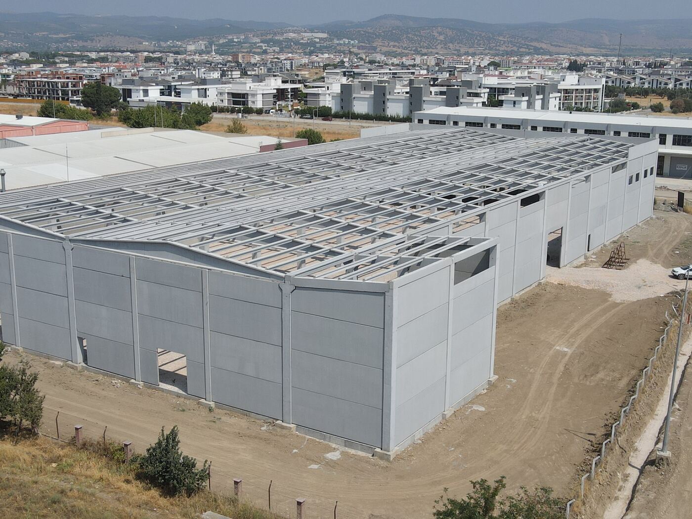 Mesut Pazar tesisi — Muradiye OSB, Manisa